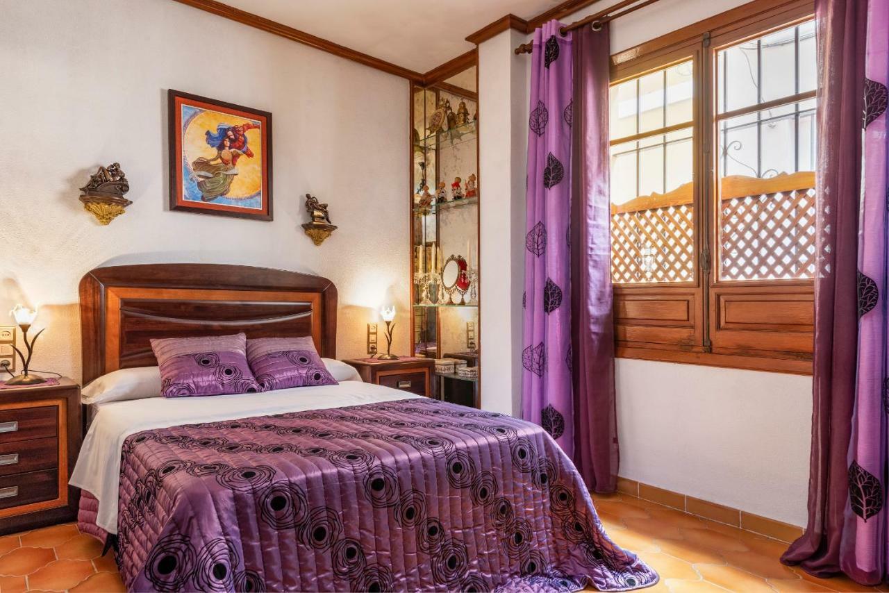 Hsh Suites Barrio Santa Cruz Севілья Екстер'єр фото