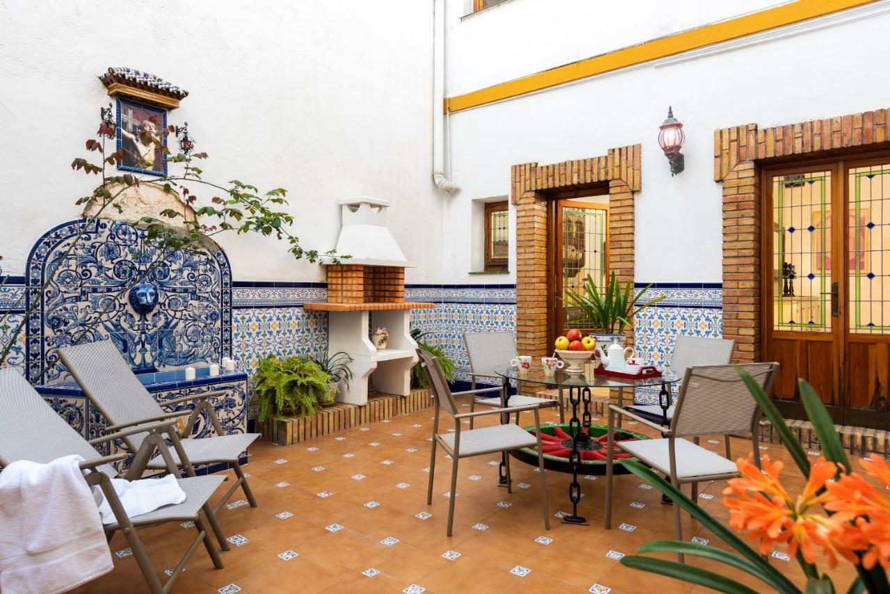 Hsh Suites Barrio Santa Cruz Севілья Екстер'єр фото
