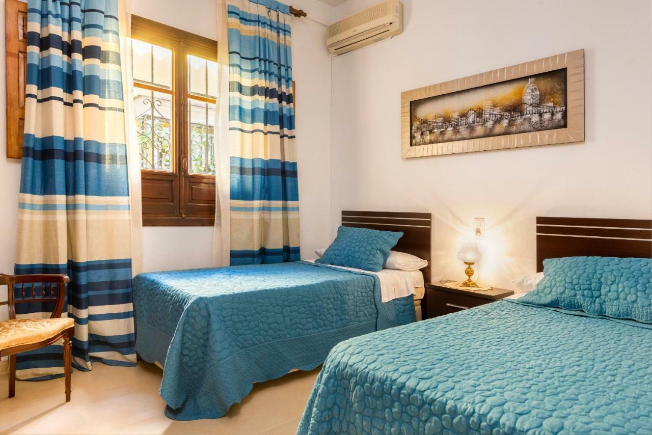 Hsh Suites Barrio Santa Cruz Севілья Екстер'єр фото